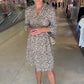 👗Women's Trendy Leopard Print V-Neck Loose Fit Dress